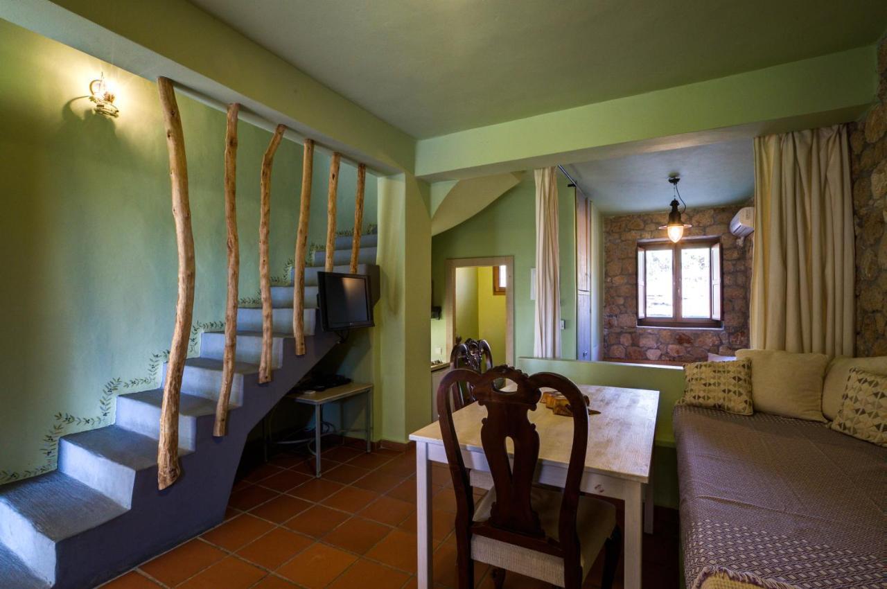 Апартаменты Agrikies Country Retreat Маратополис Экстерьер фото
